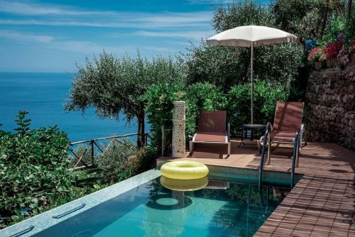 AMORE RENTALS - Villa Pittoresca photo 2