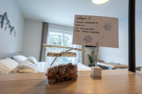 Postel nebo postele na pokoji v ubytování Studio 54 Davos