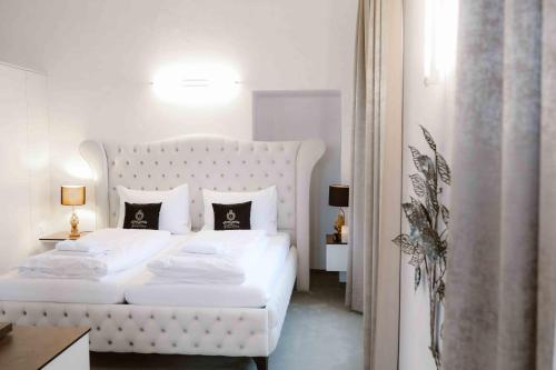 Luxurious Castle Retreat in Austria Innviertler Versailles with Nearby Spas