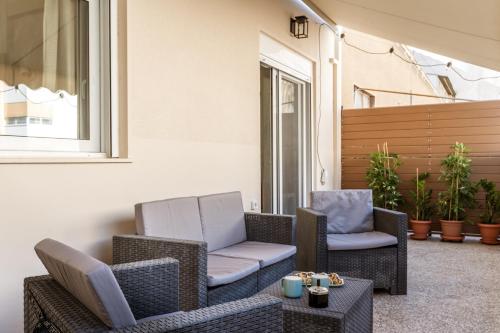 Bright Apartment in Athens City Center 2 Bedrooms with Terrace
