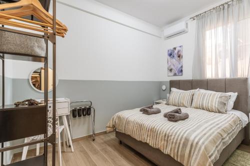 Bright Apartment in Athens City Center 2 Bedrooms with Terrace