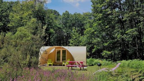 Gallery image of Camping Bois de St Hilaire in Chalandray