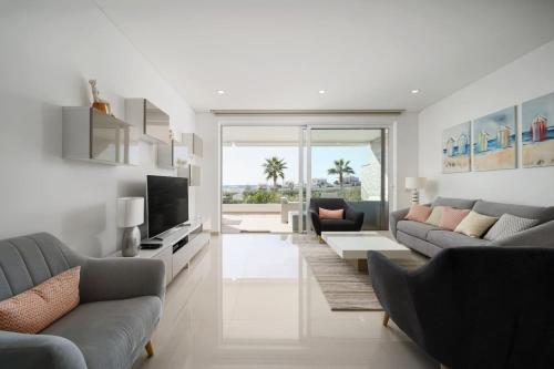 MaBelle Luxury Ocean View Apartment