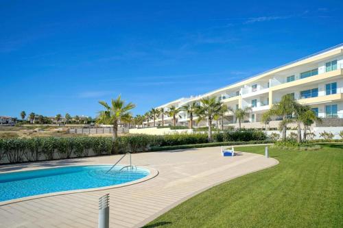 MaBelle Luxury Ocean View Apartment