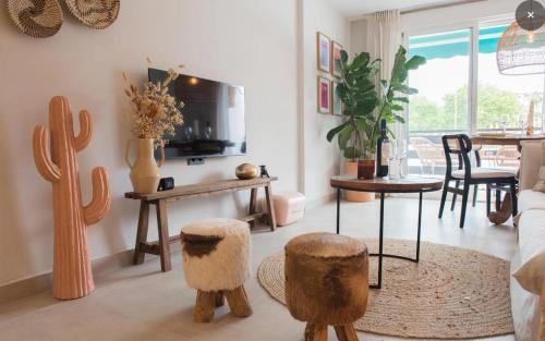 La Casita Bonita - 30m from the Arenal Beach - Private Parking