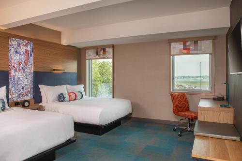 Aloft New York LaGuardia Airport Image