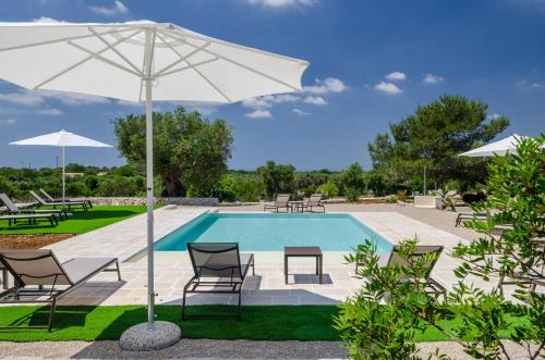 Bazén v ubytování Borgo del Sole Salento nebo v jeho okolí