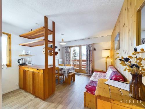 Appartement chaleureux refait à neuf, 2 pièces, centre station - FR-1-398-503