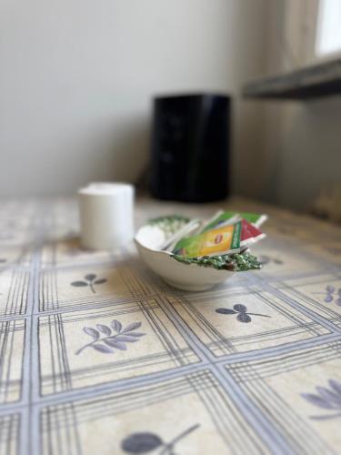 a bowl sitting on top of a table at Komfortabel lägenhet - lugnt läge i Ljungaverk in Ljungaverk