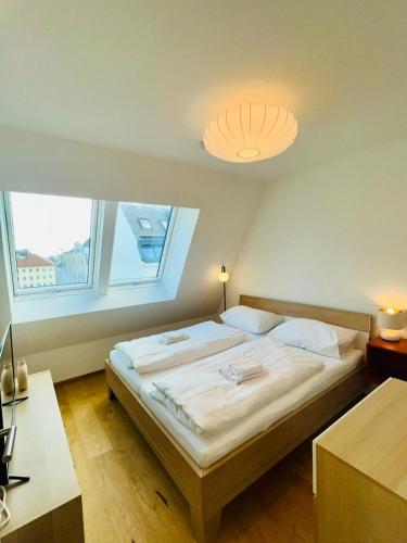 OrestaLiving - Penthouse with private terrace
