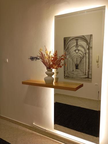 Anatoli 3 bedroom City Central Apartment