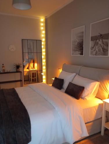 Anatoli 3 bedroom City Central Apartment