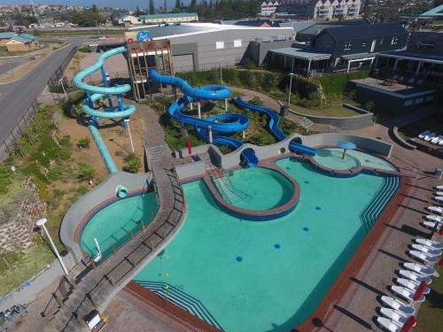 Kolam renang di atau dekat dengan Perlemoen 302