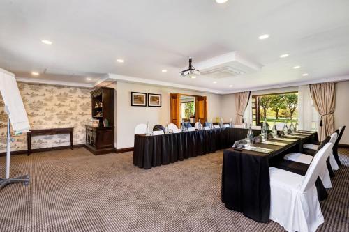 Kawasan bisnes dan/atau bilik persidangan di Irene Country Lodge, Autograph Collection