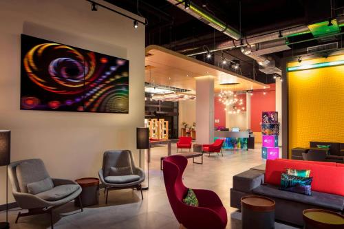 Aloft Coral Gables Image