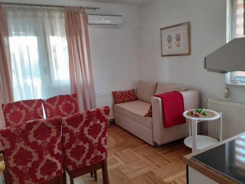 Χώρος καθιστικού στο Komforni Apartmani Banja Luka