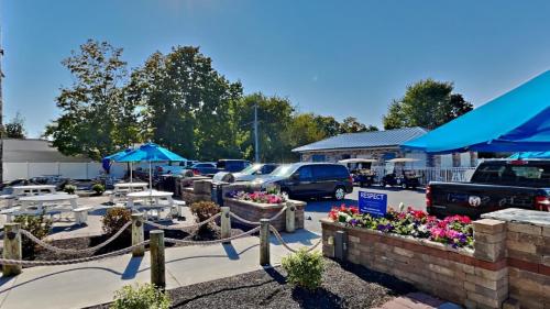 Φωτογραφία από το άλμπουμ του Put-in-Bay Waterfront Condo #107 σε Put-in-Bay