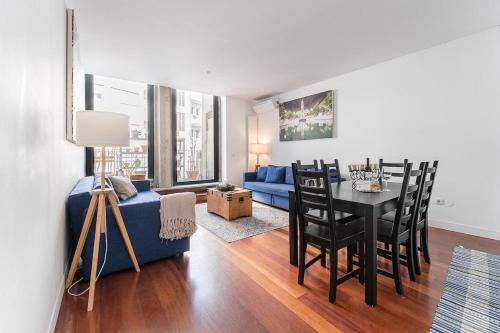 City-Center Apartments with Mezzanine and Terrace