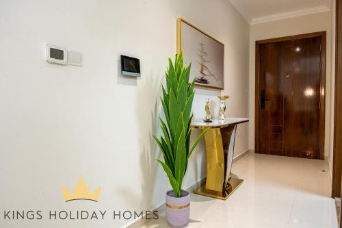 Μια τηλεόραση ή/και κέντρο ψυχαγωγίας στο Luxury Apartments Dunya tower Burj Khalifa St kings