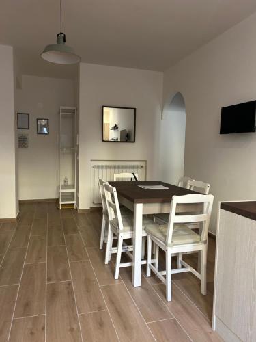 Μια τηλεόραση ή/και κέντρο ψυχαγωγίας στο AnGiem house Rivisondoli