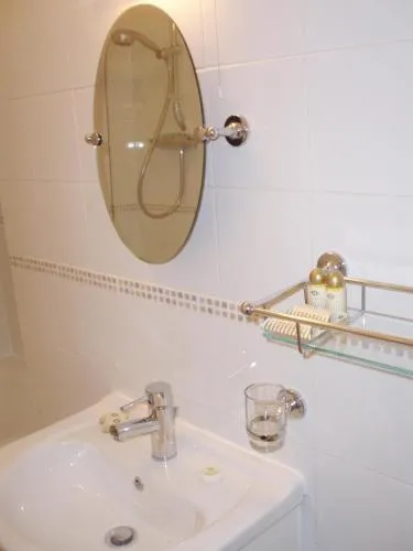 Marple Cottage Guest House photo 17