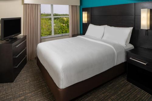 Residence Inn Orlando Convention Center Image