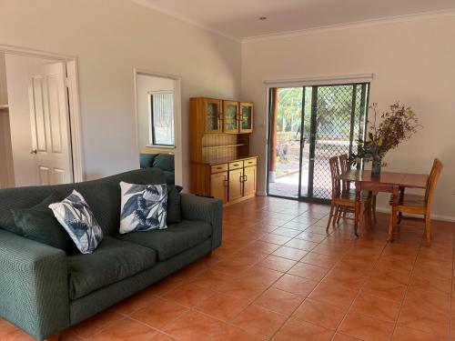 Gallery image of Pepperment Retreat in Dunsborough