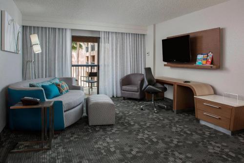 Courtyard by Marriott Orlando Lake Buena Vista in the Marriott Village Image