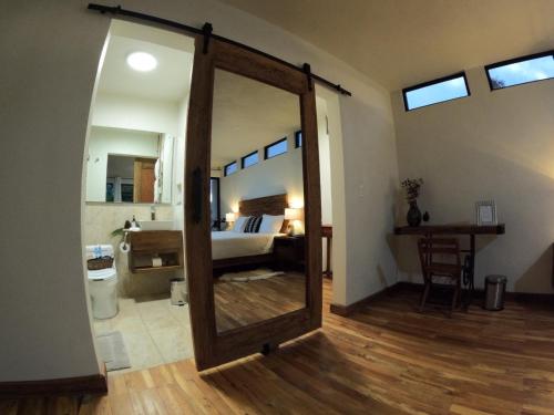 Ένα ή περισσότερα κρεβάτια σε δωμάτιο στο Casa Madera 2A
