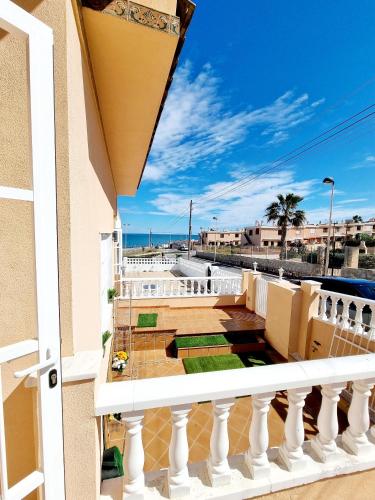 Beachfront Home La Mata