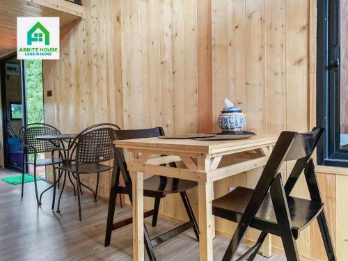 Fotografie z fotogalerie ubytování Tiny house on Koh Lanta only 2 minutes walk to the beach v destinaci Ban Mo Nae