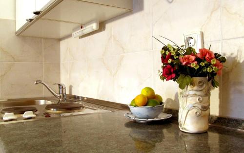 Apartment for four persons with sea view in Trogir near the beach
