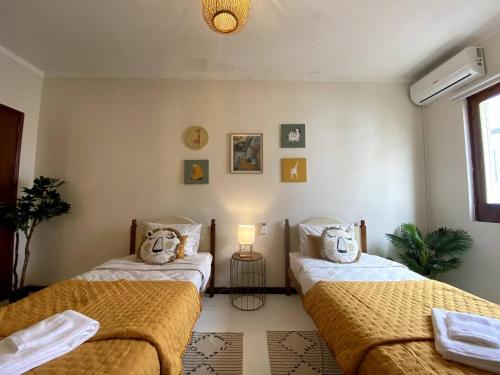 Casa Martinho Cozy Retreat in the Heart of Ponta Delgada