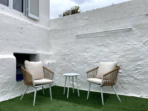 Casa Martinho Cozy Retreat in the Heart of Ponta Delgada