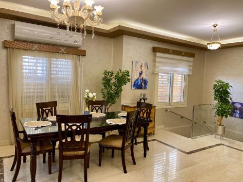 Galeriebild der Unterkunft Villa Garden Prime Location New Cairo By Best of Bedz in Kairo