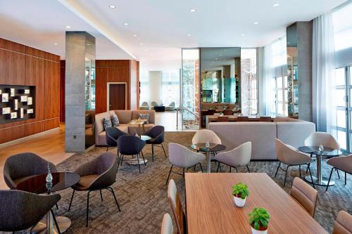 AC Hotel by Marriott Portland Downtown, OR Image
