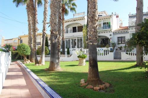 Anchor house 5 min from the sea
