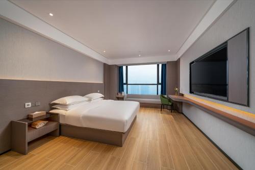 Φωτογραφία από το άλμπουμ του Hidden Foam Hotel Chenzhou Dongjiang Lake Branch σε Liyujiang
