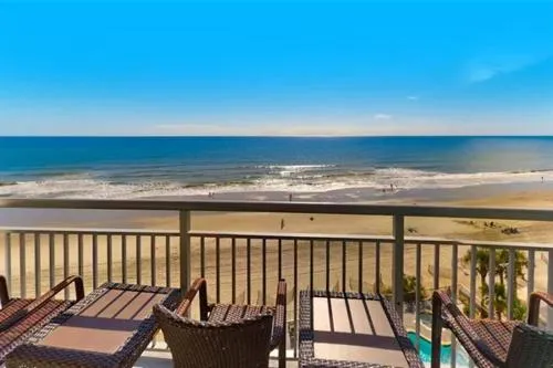 Modern Decor Stunning Ocean View Condo Sleeps 8 photo 3