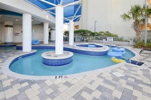 Modern Decor Stunning Ocean View Condo Sleeps 8 photo 22