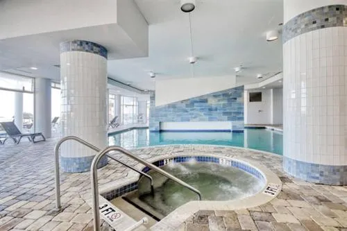 Modern Decor Stunning Ocean View Condo Sleeps 8 photo 23