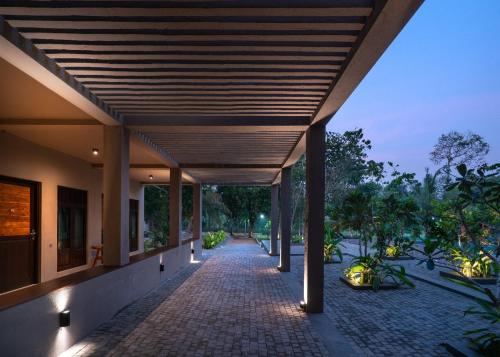Zahrada ubytování Thimbiri Wewa Resort Wilpattu