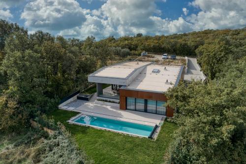 House K2