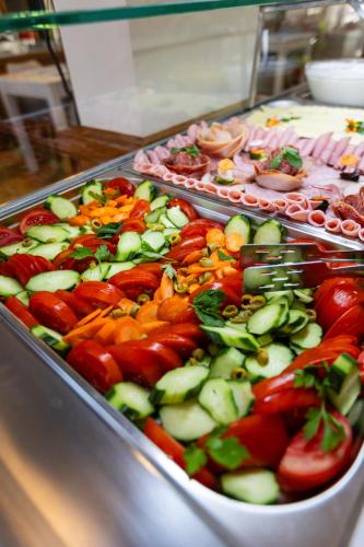 Makanan di atau berdekatan aparthotel ini