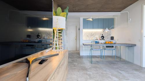 CIUDAD ANTENA blue sky apartment photo 9