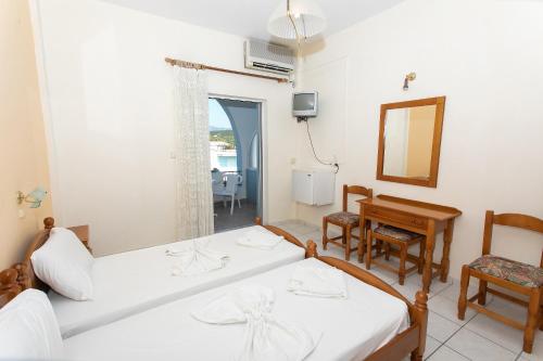 Gallery image of Hotel Eleni Ammoudia in Ammoudia