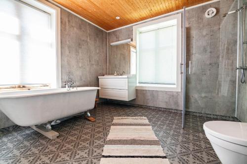Un baño de Solbakken