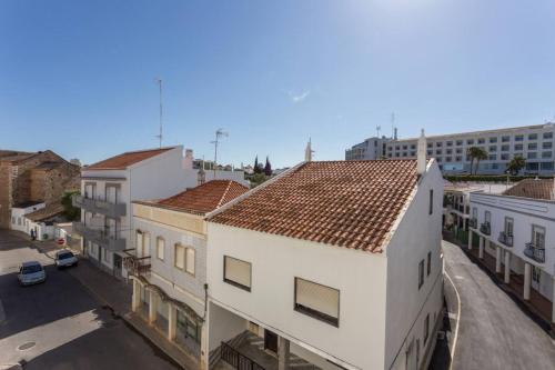 Spacious Family Oasis in Tavira by Lisbeyond