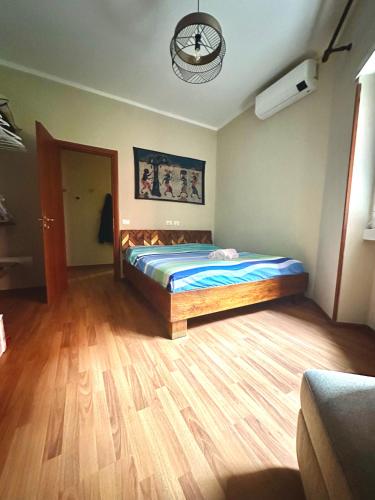 Metro A Family Apt - 2 camere, cucina e salotto