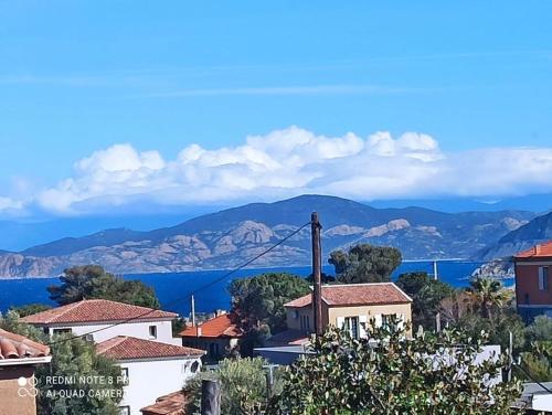 sous le soleil de l'ILE ROUSSE